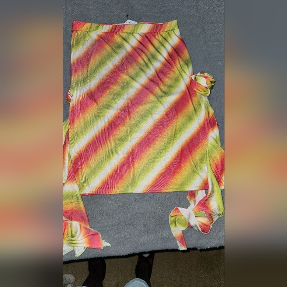 🔥 FINAL SALE PRICE 🔥 NWT! FASHION NOVA SKIRT SET! - Picture 7 of 9